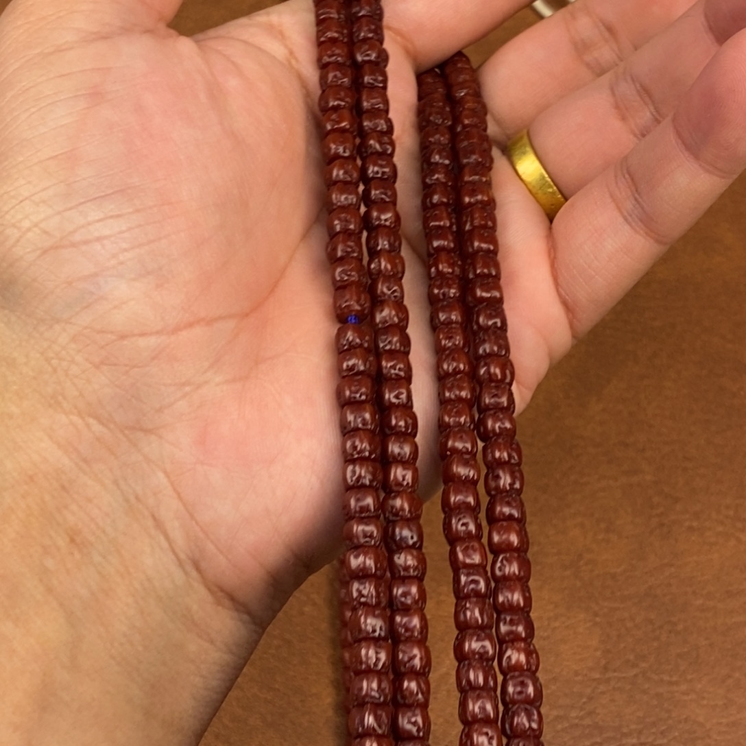 苏***发金刚菩提吊坠佛手