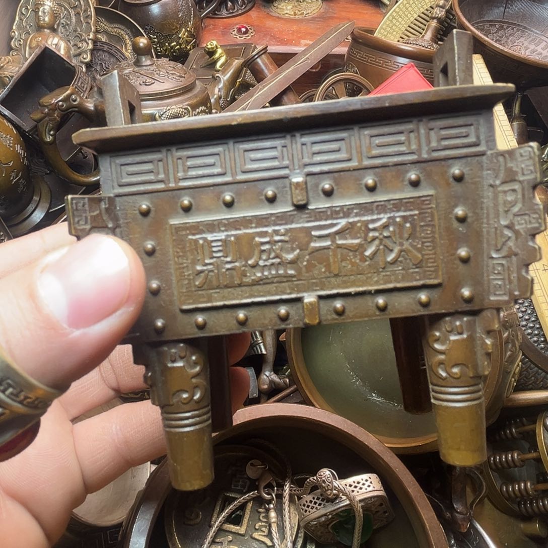 精美铜器收藏品等