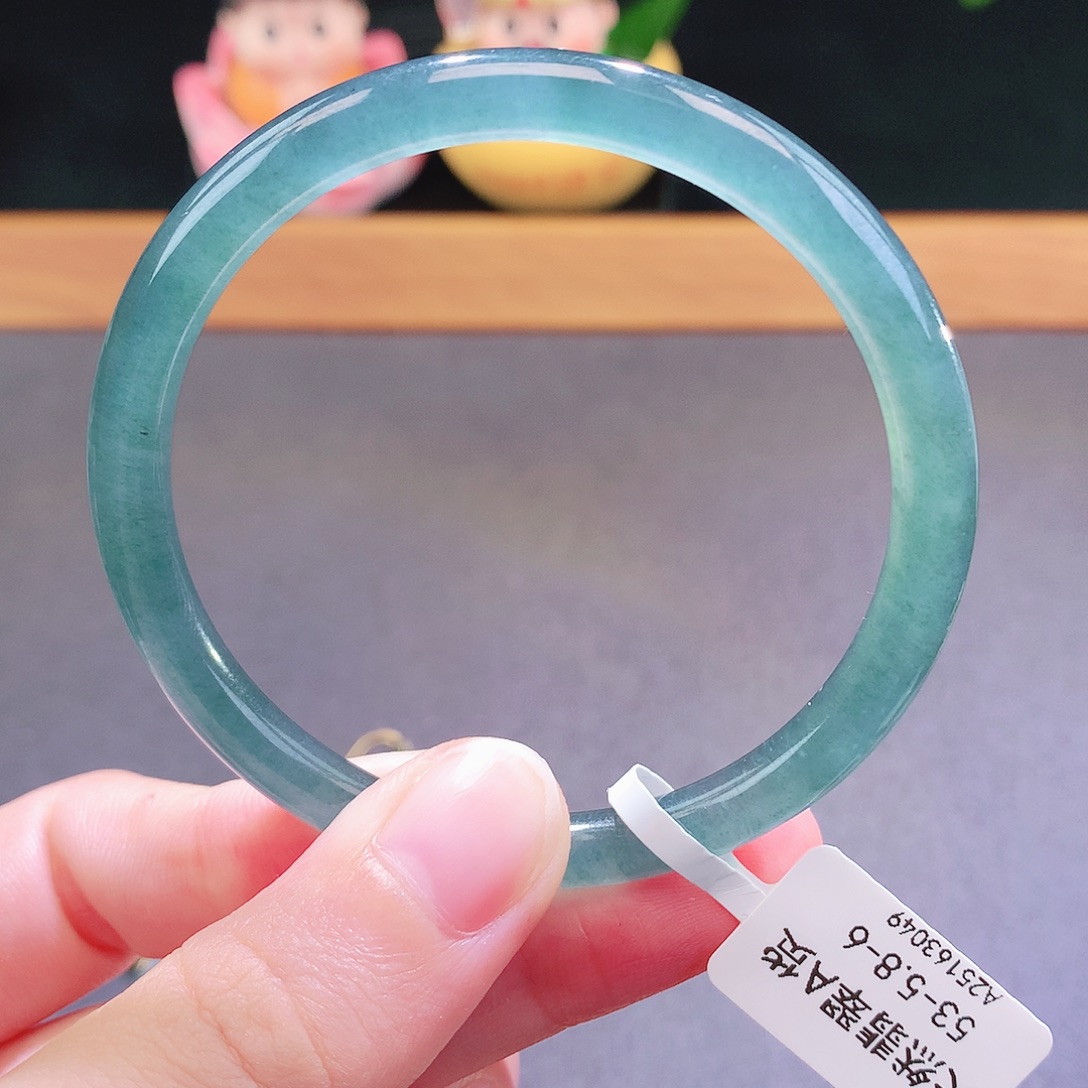 翡翠未镶嵌手镯天然翡翠