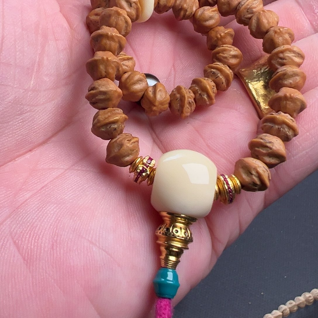 柏香籽/百香籽吊坠