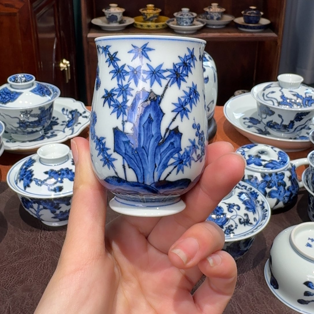 青花雯华堂手绘杯杯