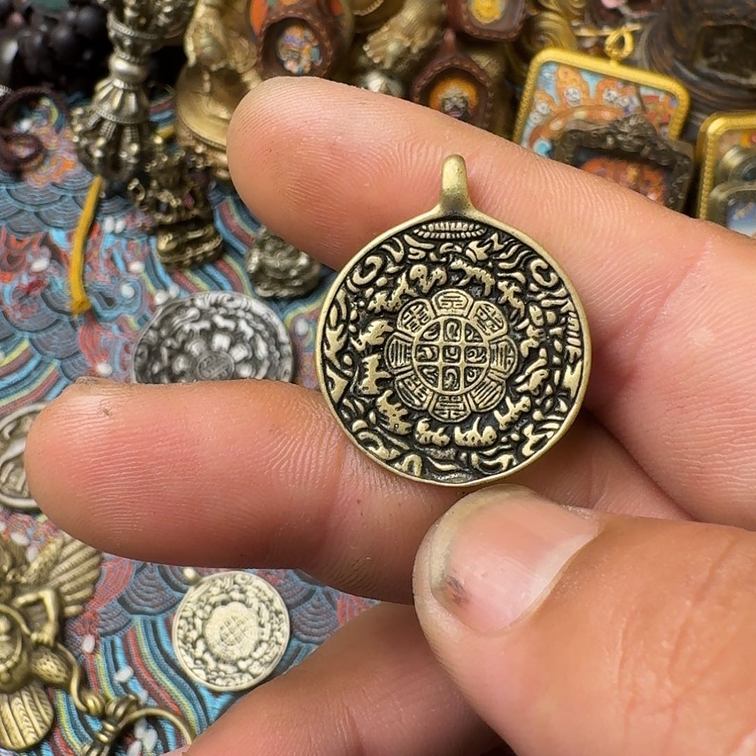 嘿***呀藏式风格九宫八卦牌