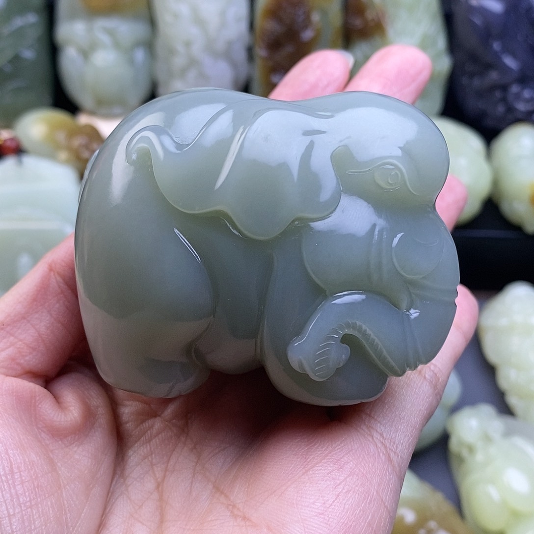 未镶嵌和田玉把件W*森