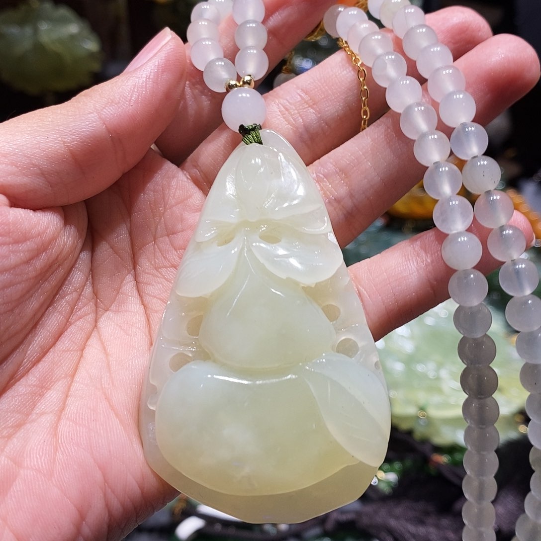 未镶嵌岫玉毛衣链