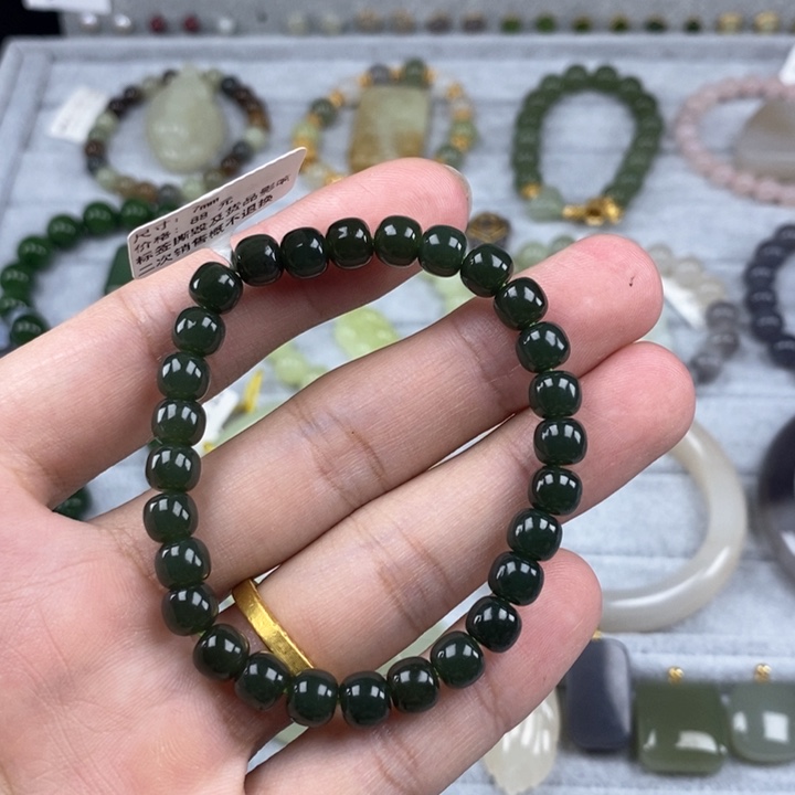 和田玉未镶嵌珠宝半成品