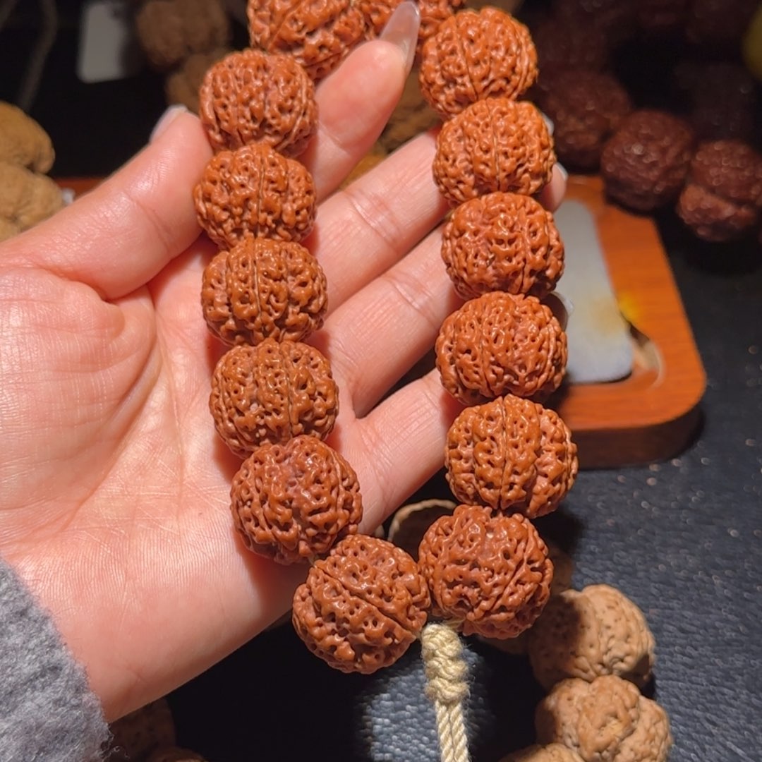 吊坠金刚菩提23蜂窝梅花