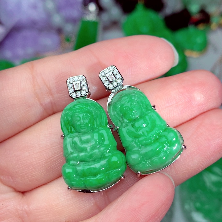 翡翠未镶嵌吊坠(不含链)多样性发一个