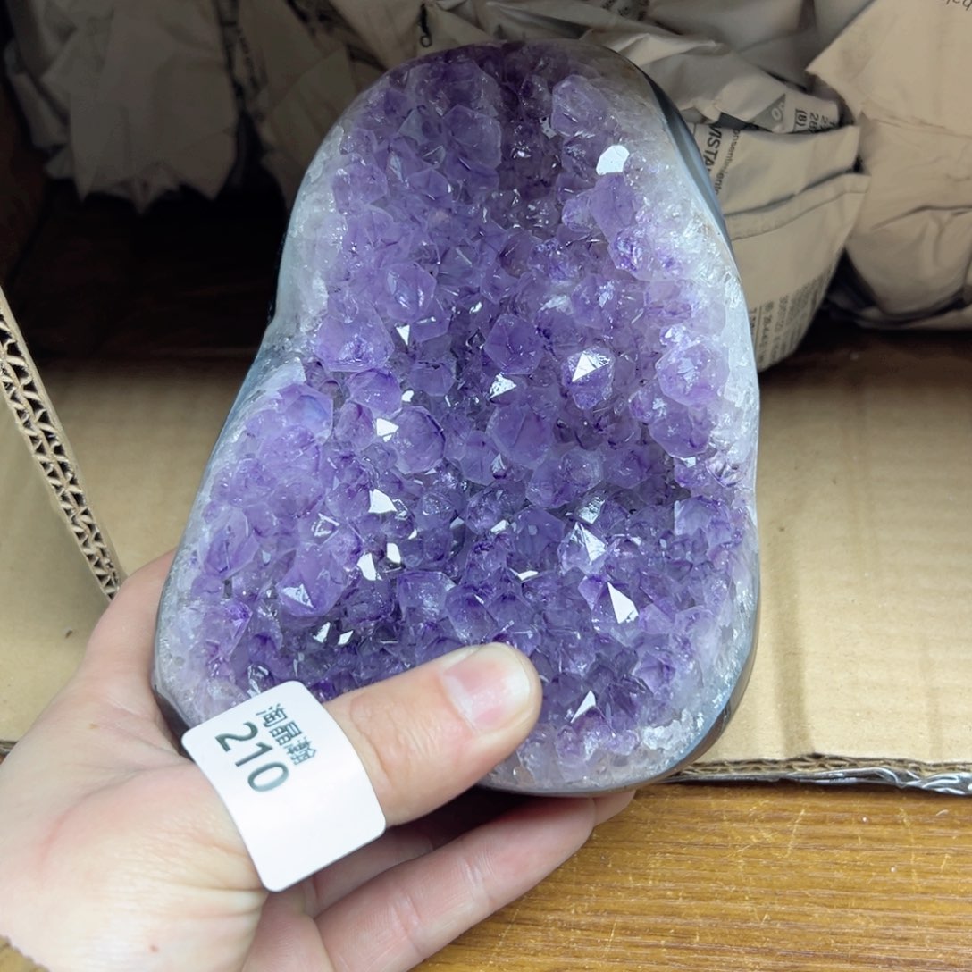 水晶大型摆件（非配饰）未镶嵌