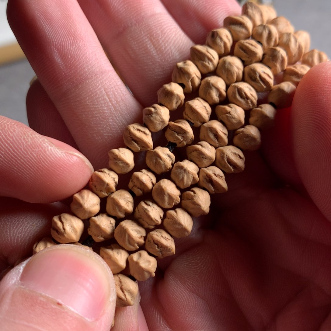 柏香籽/百香籽吊坠