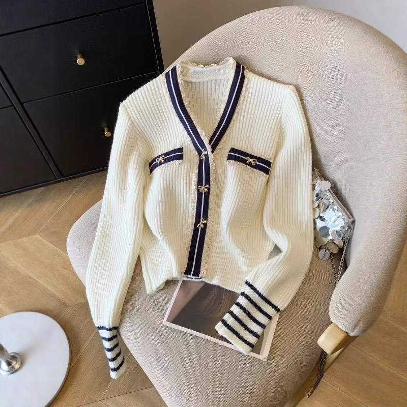 2201-2300 新款卫衣女装修身时尚百搭