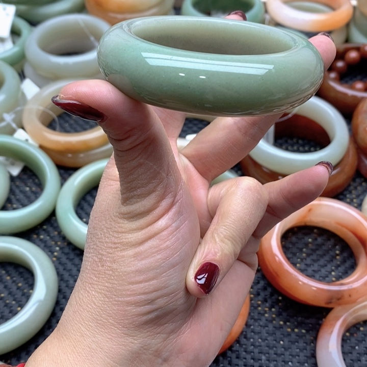 石英质玉手链未镶嵌