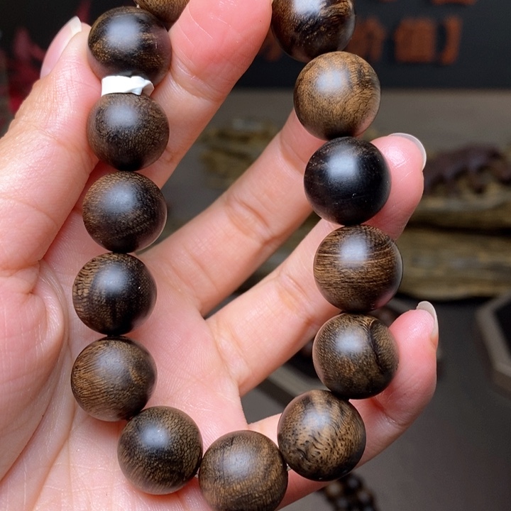 沉香手串越南芽庄瘤疤白棋楠1.4