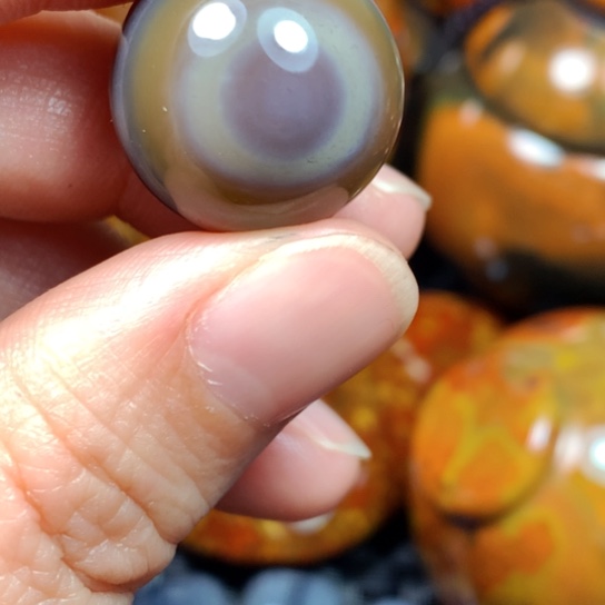 冒***鼎玛瑙/玉髓未镶嵌颈饰