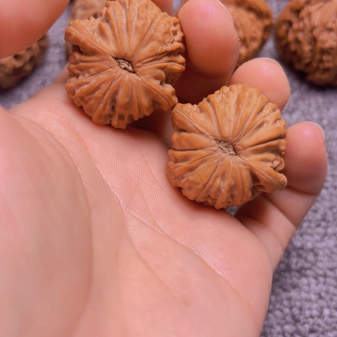 核桃把件这****秒33全品小正磨