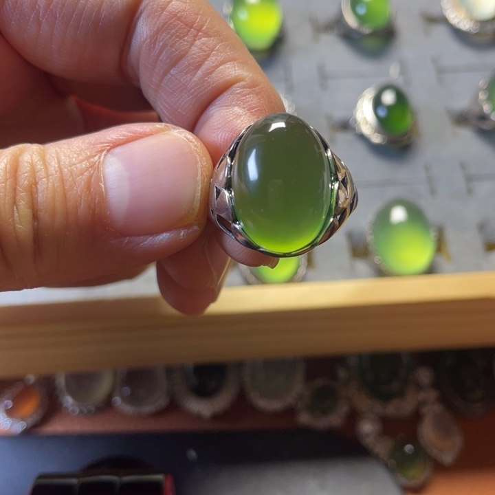 蛇纹石玉银S925镶嵌戒指