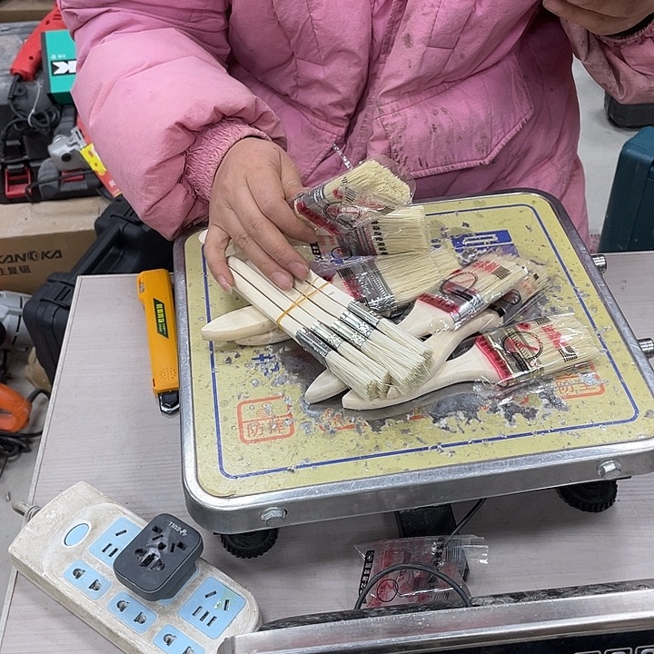 五金库存15个小刷子