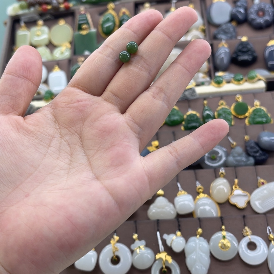 和田玉银S925镶嵌耳饰