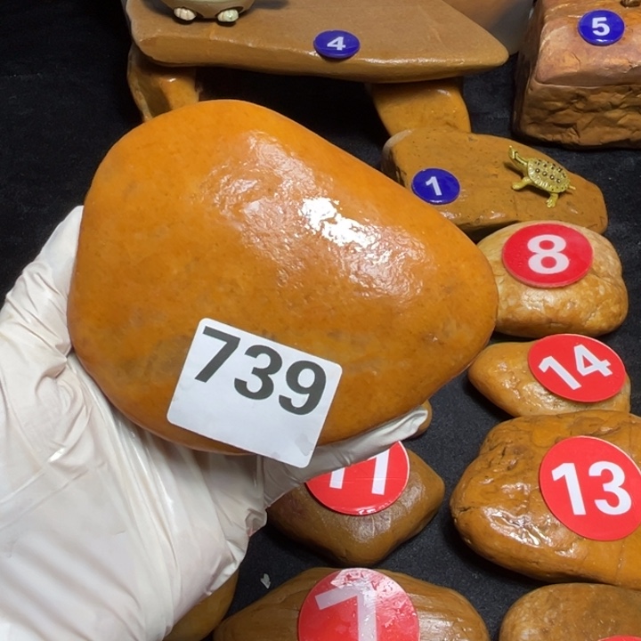 绝***e香榧木木头人和小鸟也不