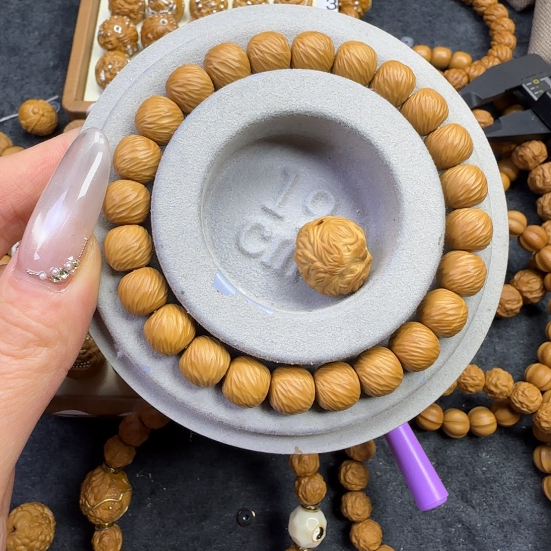 牛***罗10云锦➕悟空单颗雕刻