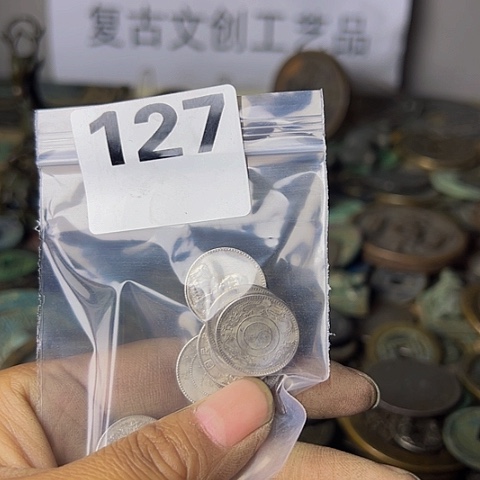 铜我***?复古文创工艺品