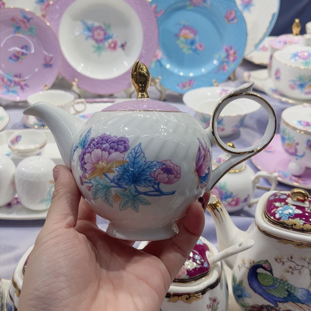 骨瓷迷你壶：。。。。。。。。。。。。。
