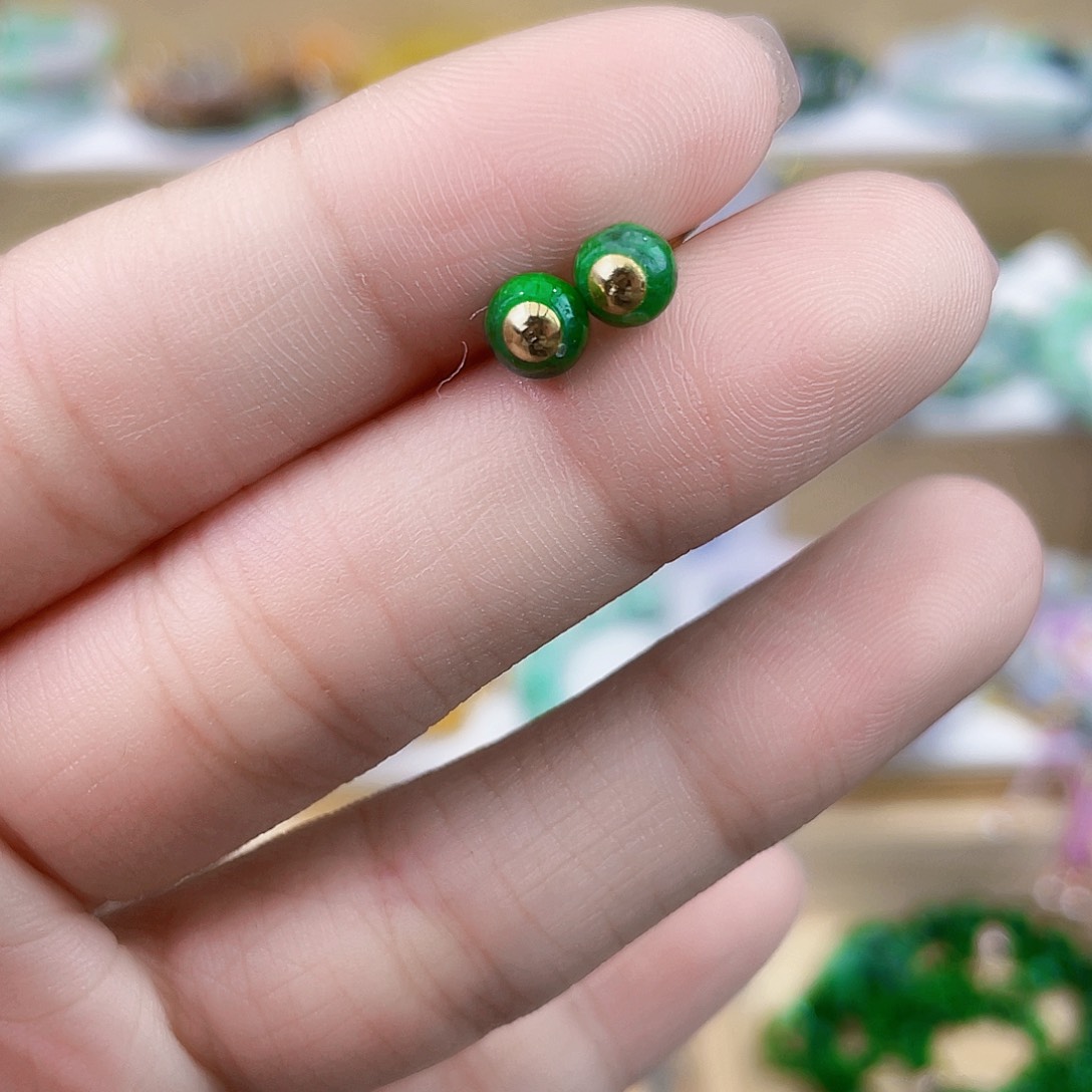 翡翠未镶嵌手链耳坠