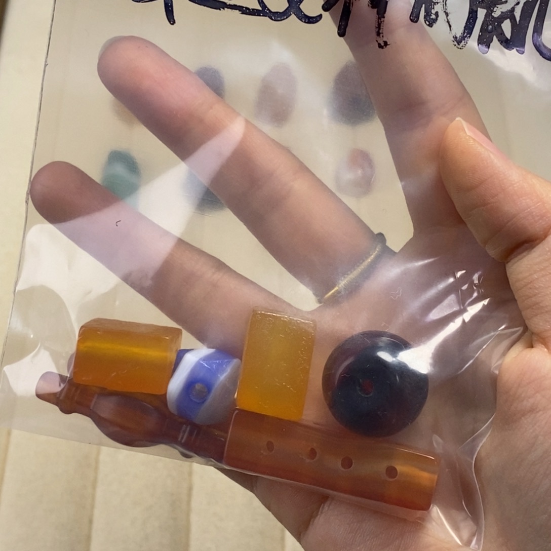 幸***儿玛瑙/玉髓未镶嵌颈饰