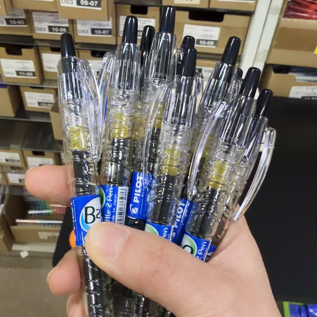 百樂透明寶特瓶10支裝0.5，黑筆