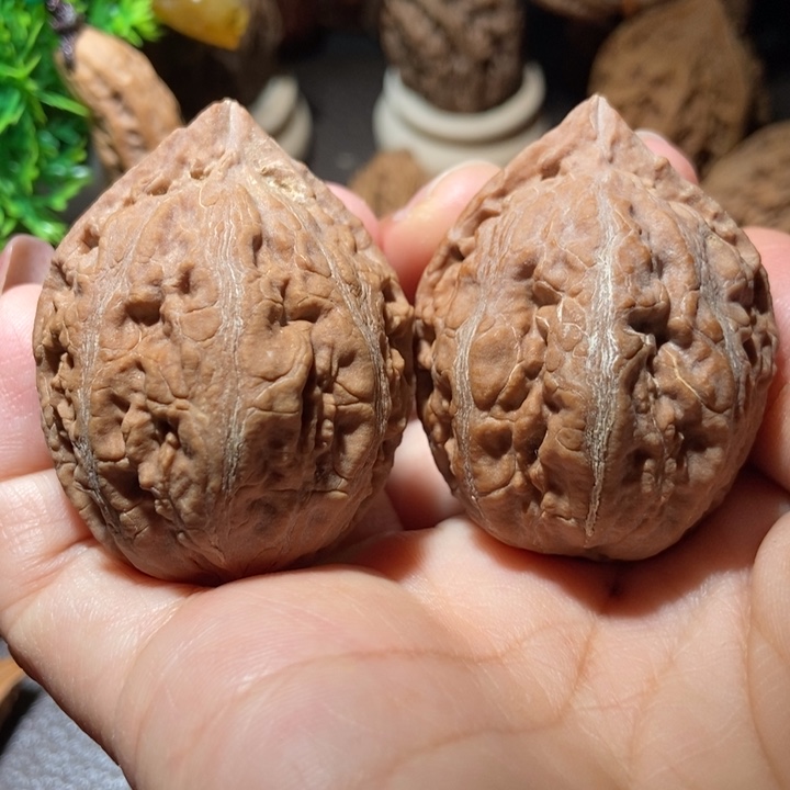 把件文玩核桃东北楸子小雪4