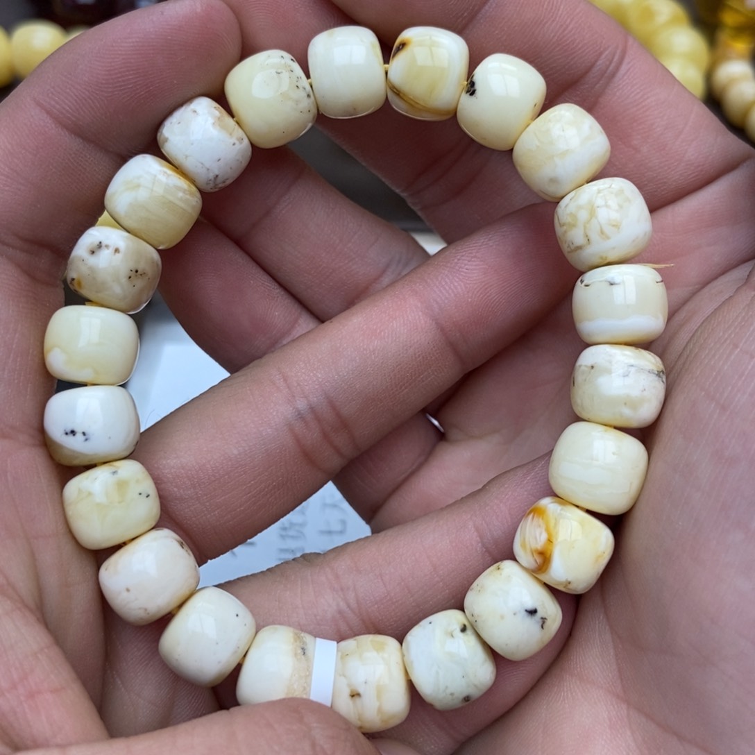 琥珀珠宝奇石未镶嵌24