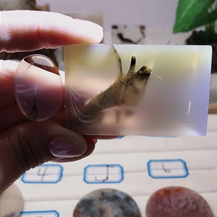 合金颈饰玛瑙/玉髓良*一