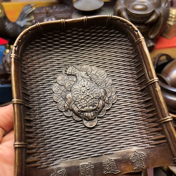 精美铜器摆件下单