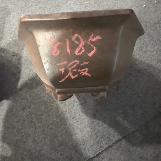 紫砂花盆南*紫砂花盆