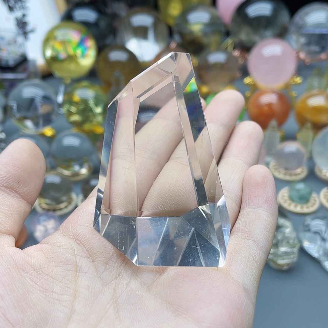 未镶嵌珠宝半成品水晶