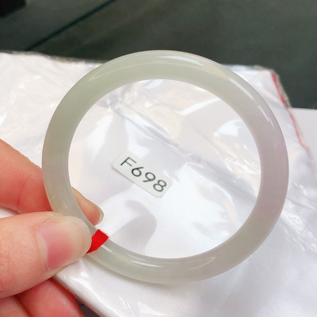 【闪购商品】翡翠手镯未镶嵌缅甸天然a货翡翠