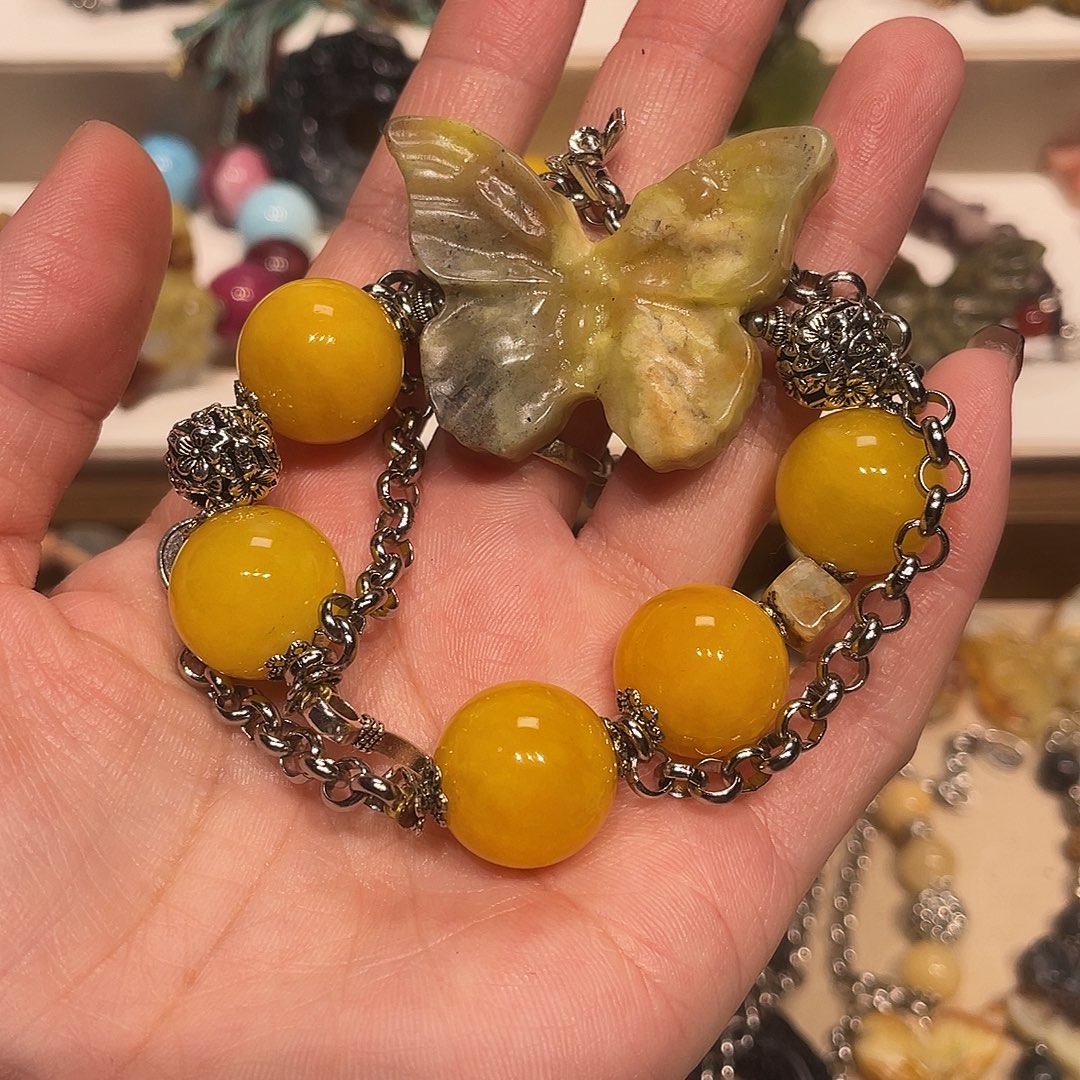 蛇纹石玉合金颈饰