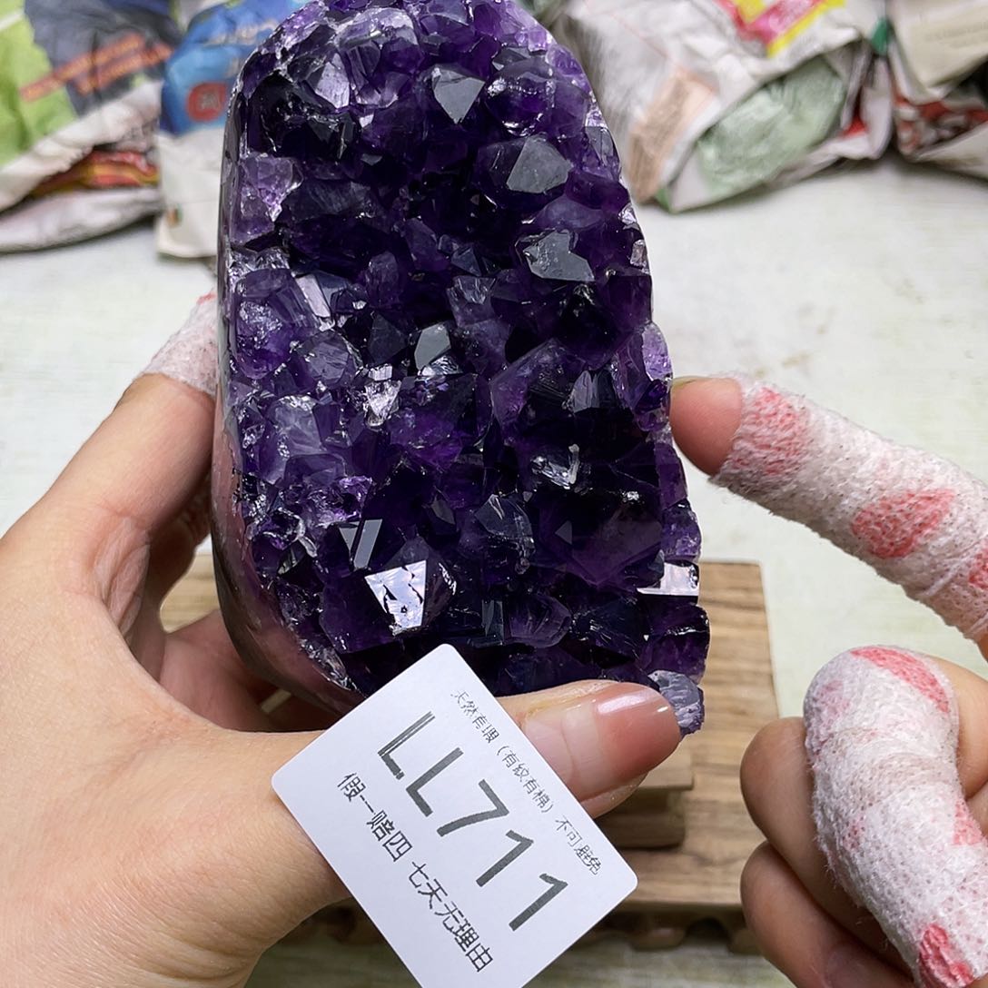 水晶摆件未镶嵌摆件