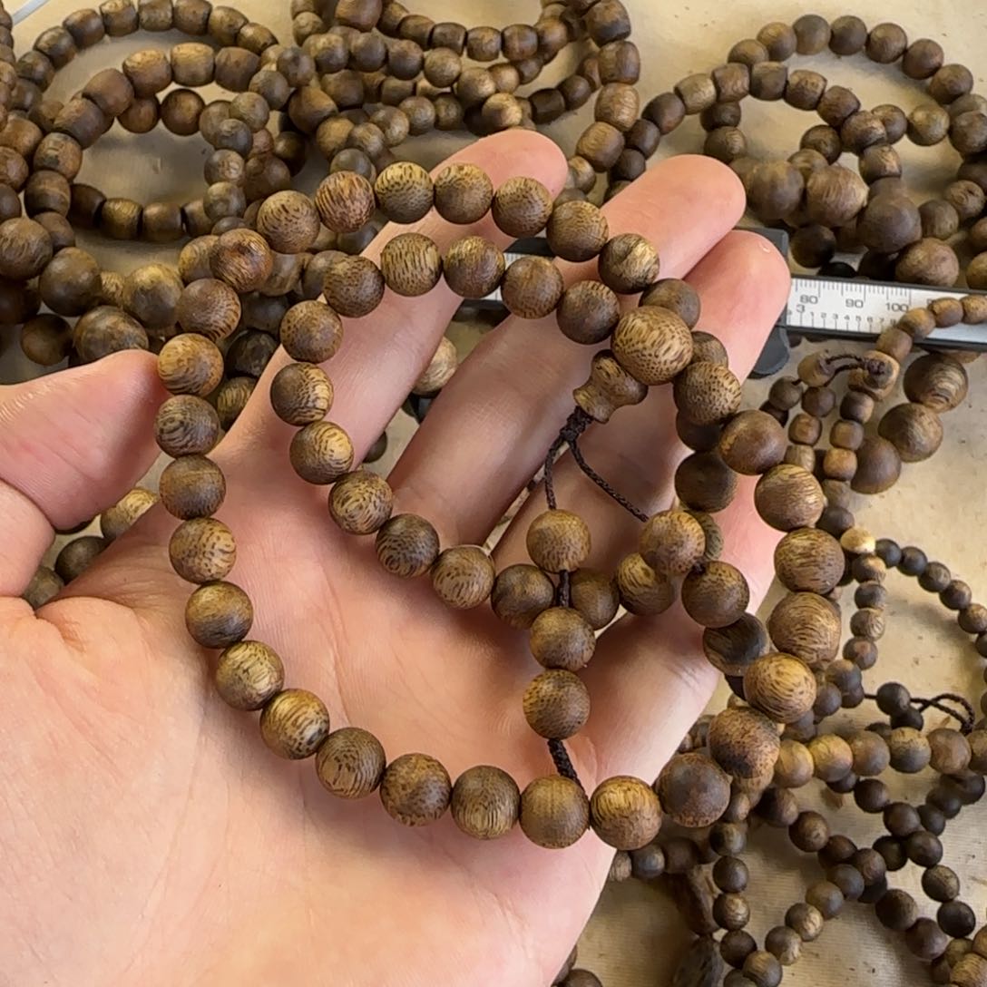 手串沉香木0.9规格 15克