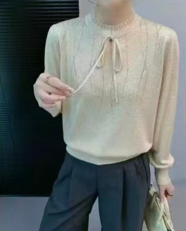 《林李上新》25991秋冬气质温柔花边蕾丝领蝴蝶结系带洋气羊毛衫