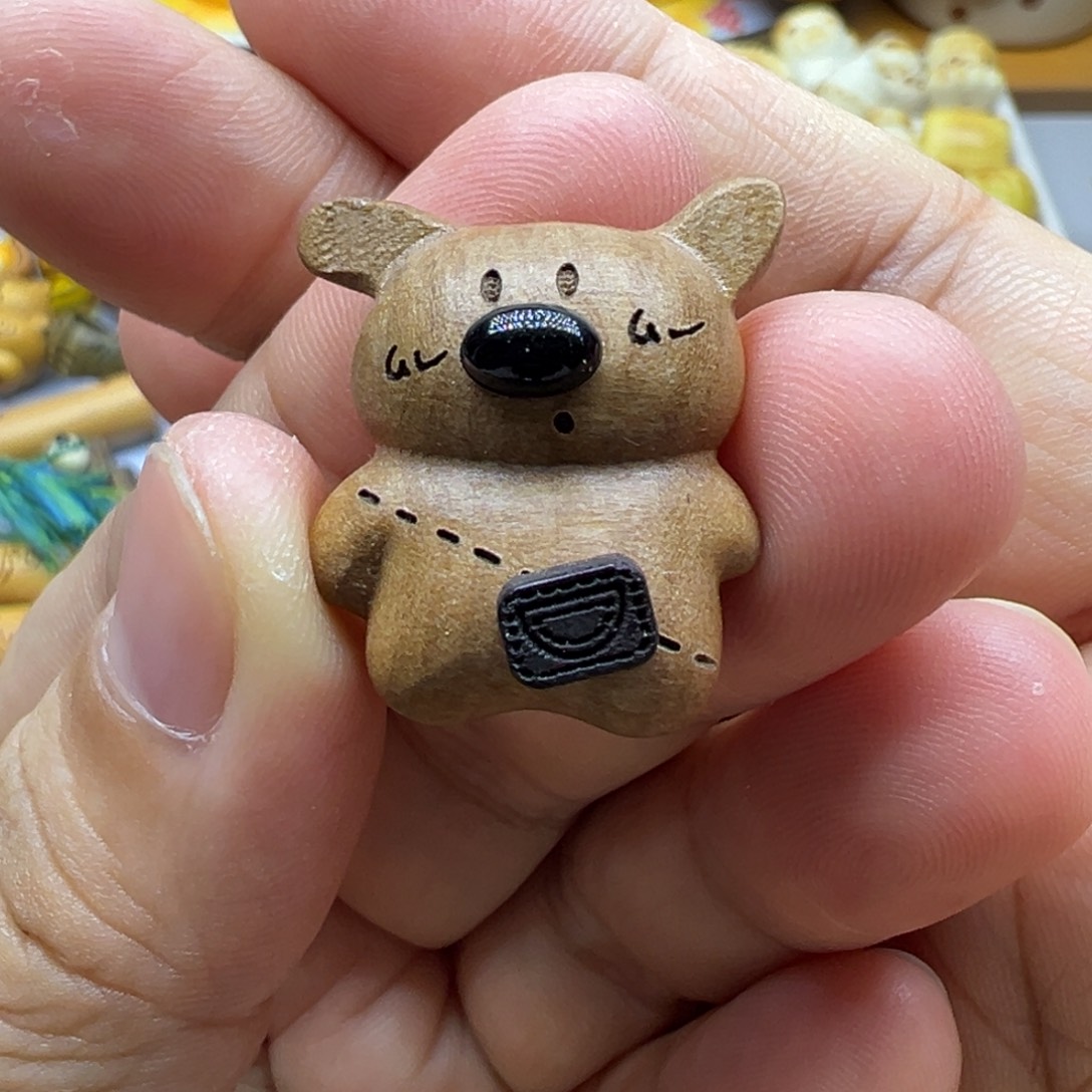 大叶紫檀（黑酸枝木类）