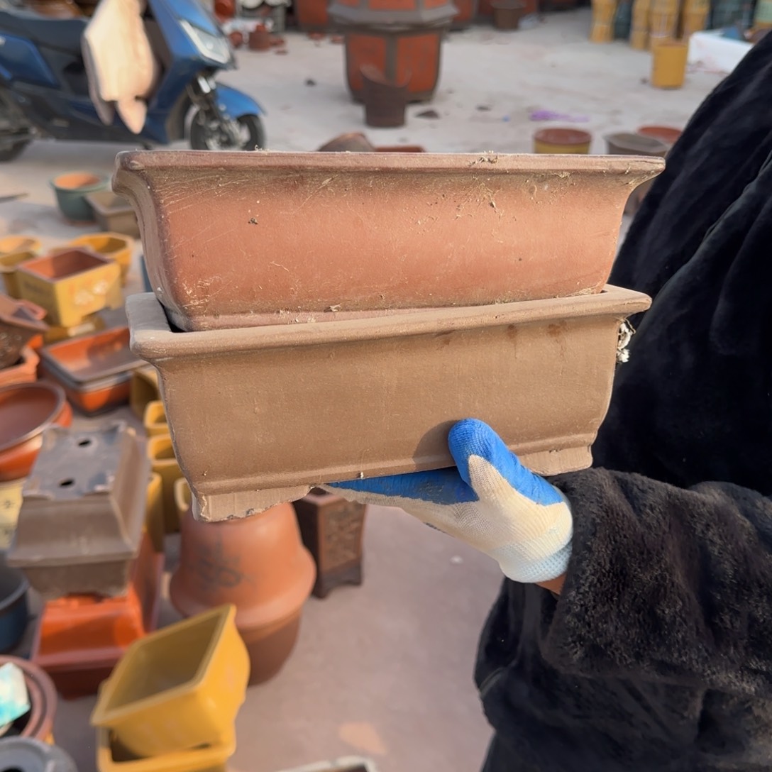 紫砂花盆瑕疵和瑕疵都