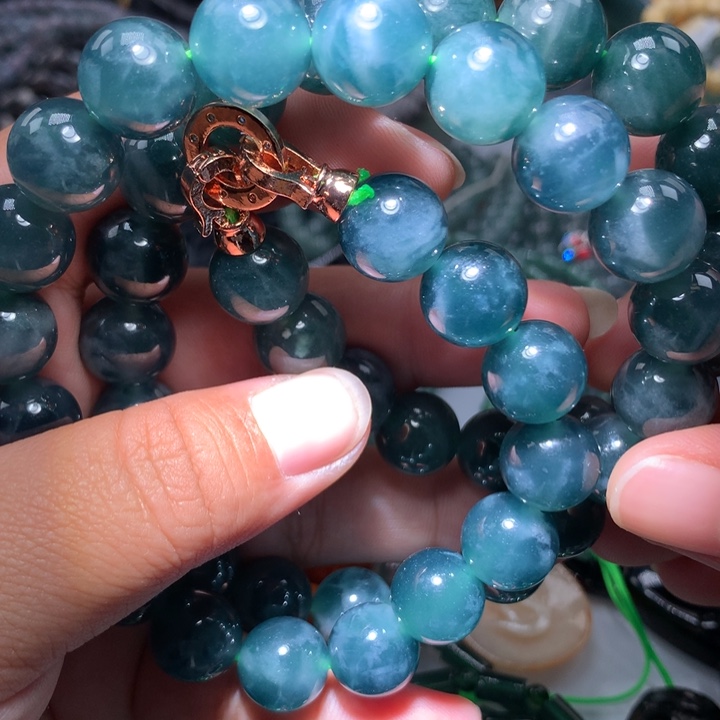 翡翠颈饰未镶嵌保真天然A货翡翠