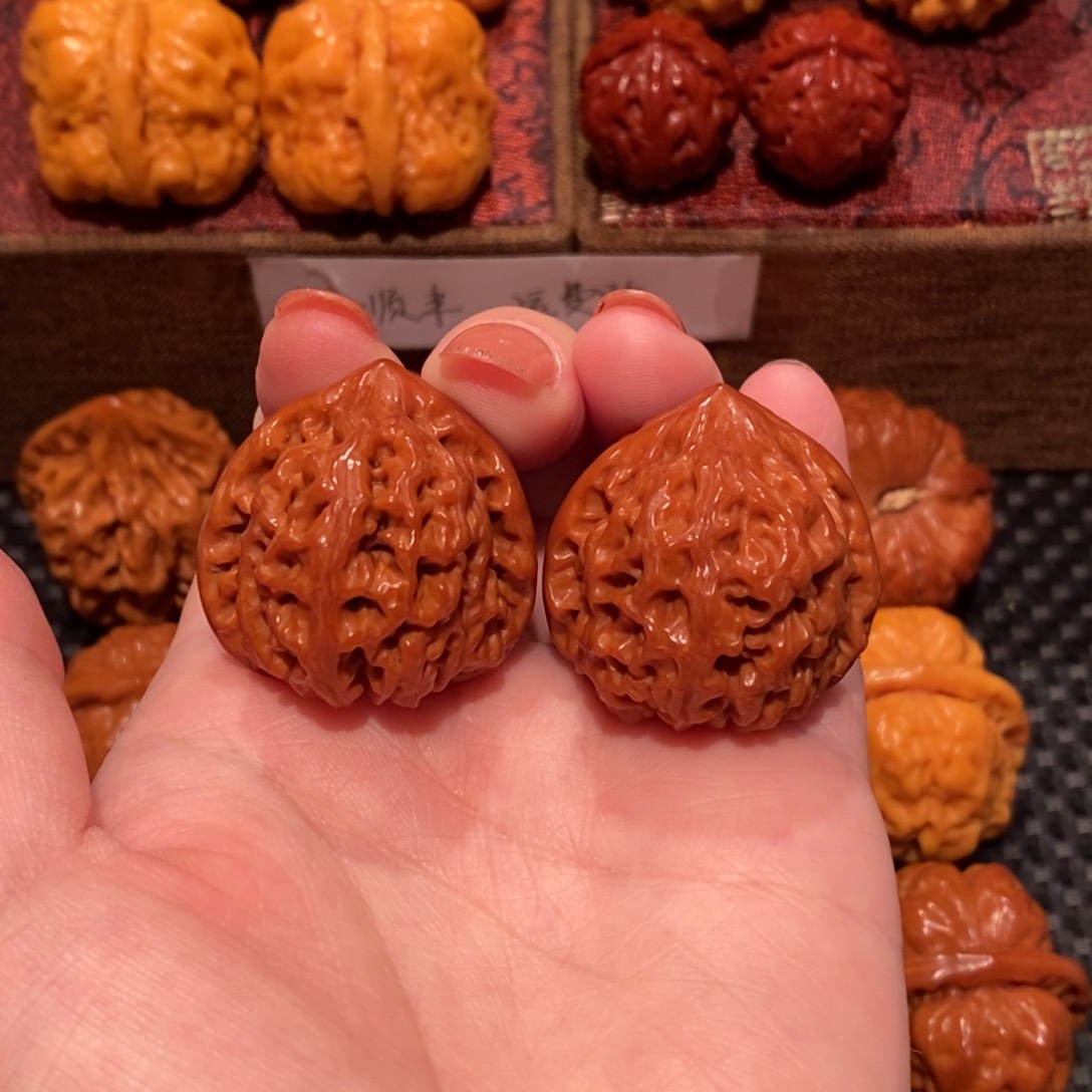 文玩核桃把件太行龙纹35 精品600