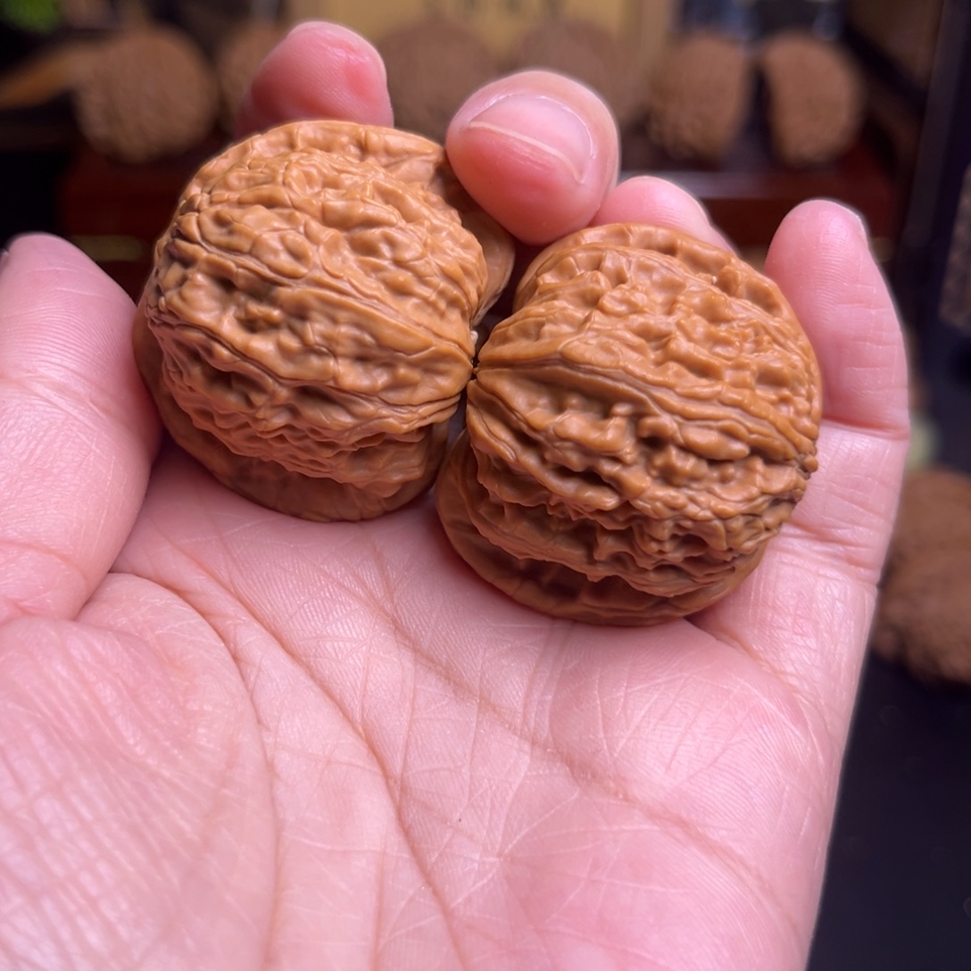 文玩核桃把件闪电购7白狮子