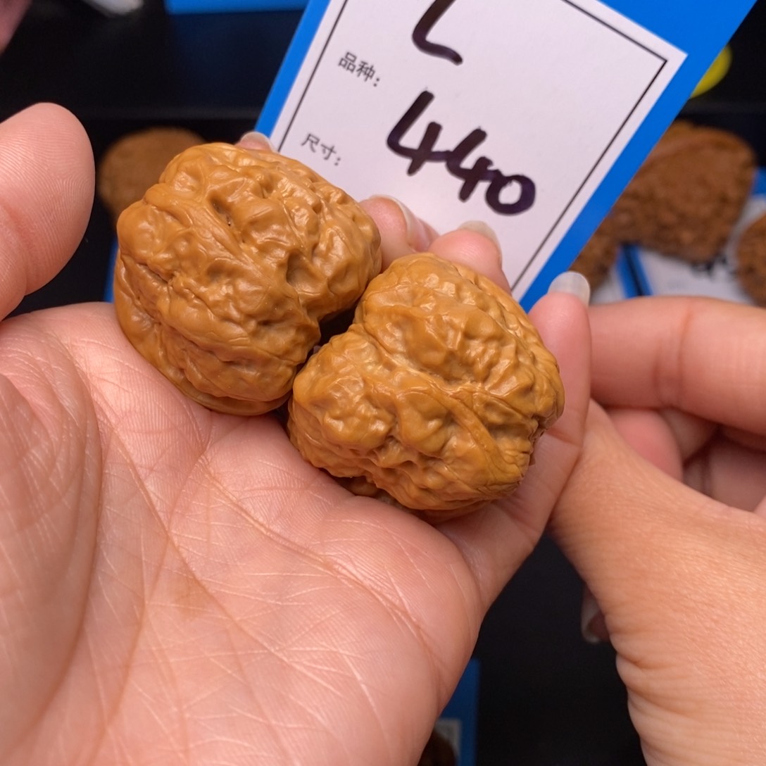 文玩核桃把件36蛤蟆头440