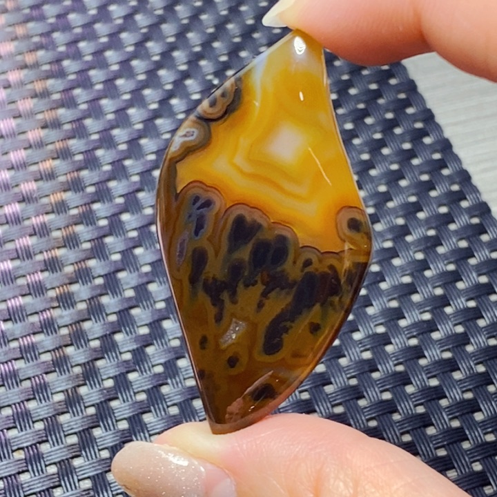 玛瑙/玉髓颈饰未镶嵌大*鹅