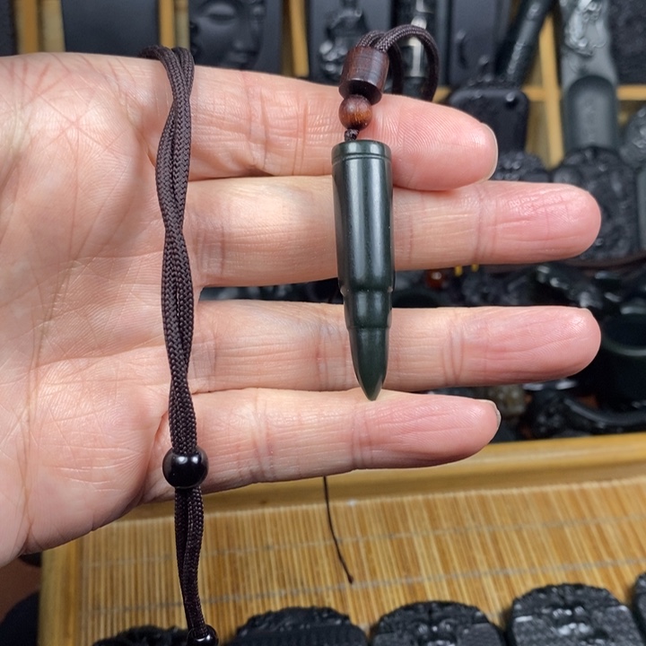 和田玉（青玉）未镶嵌颈饰