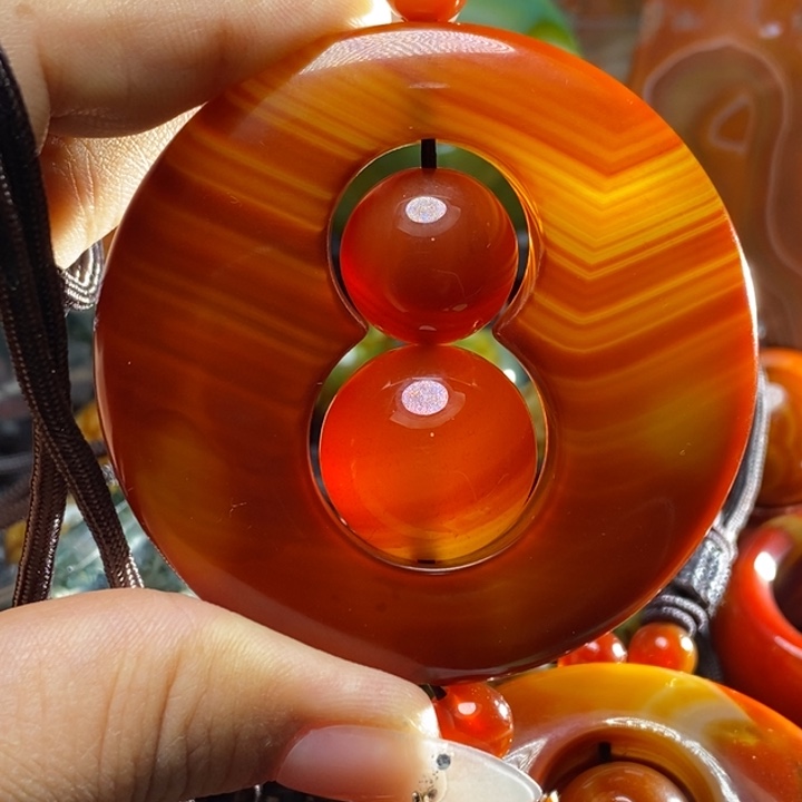 C***B玛瑙/玉髓未镶嵌颈饰