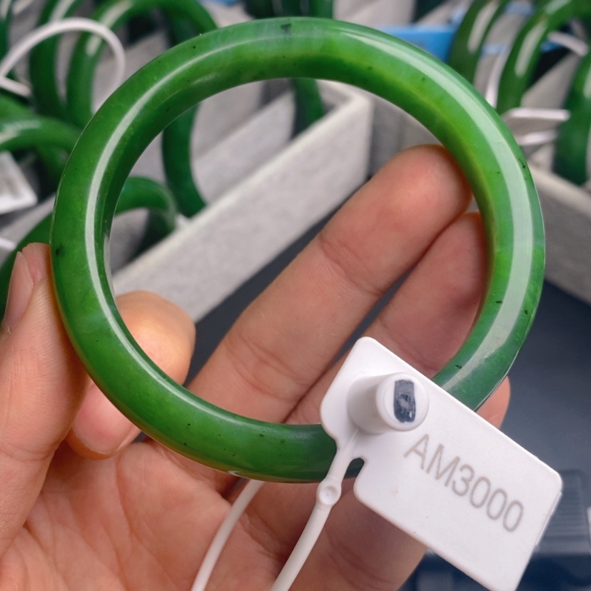 【闪购商品】和田玉（碧玉）手镯未镶嵌60