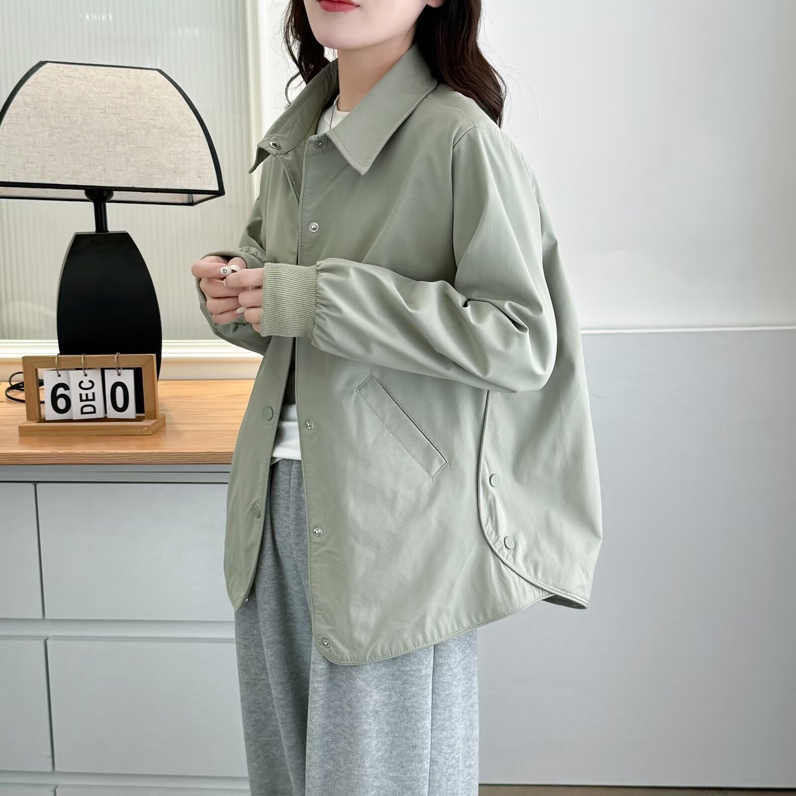 艳子大码春秋新款时尚洋气宽松显瘦休闲夹克外套简约设计感上衣女